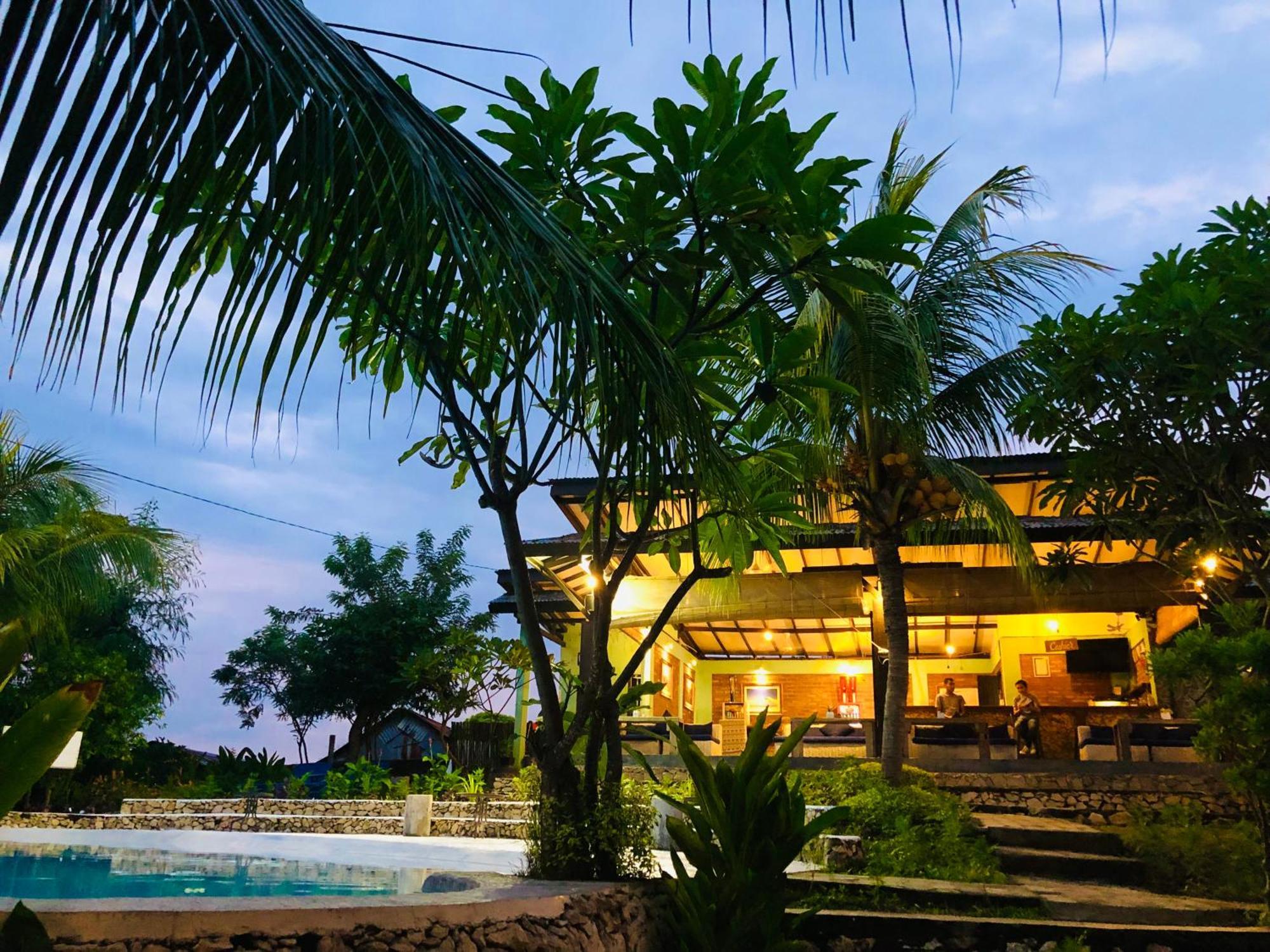 Wae Molas Hotel Labuan Bajo Eksteriør billede